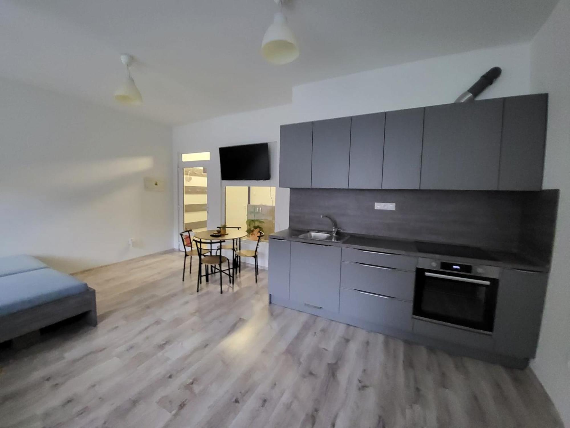 Apartman Nova Bana Exterior photo